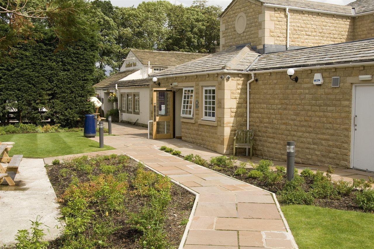 Premier Inn Skipton North Gargrave Ngoại thất bức ảnh