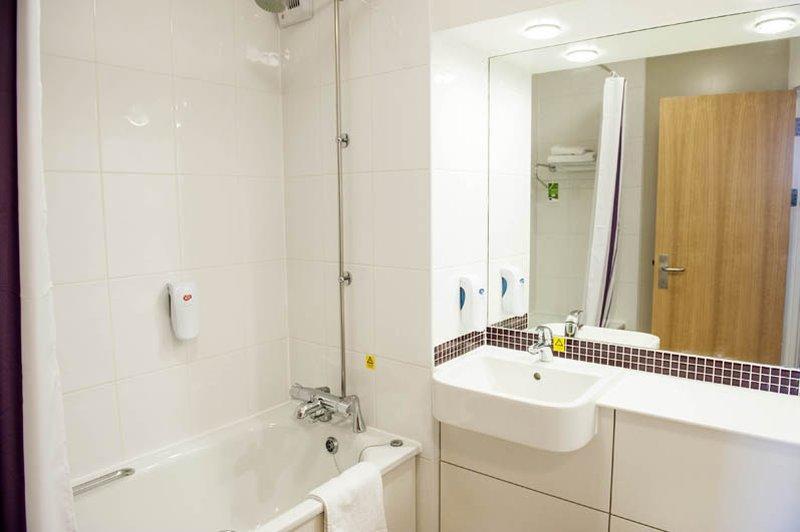 Premier Inn Skipton North Gargrave Ngoại thất bức ảnh
